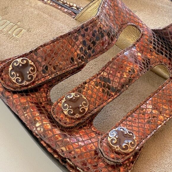 Alegria FIONA Copper Snakeskin Wedge Triple Strap Slide Support Sandals - Picture 13 of 16